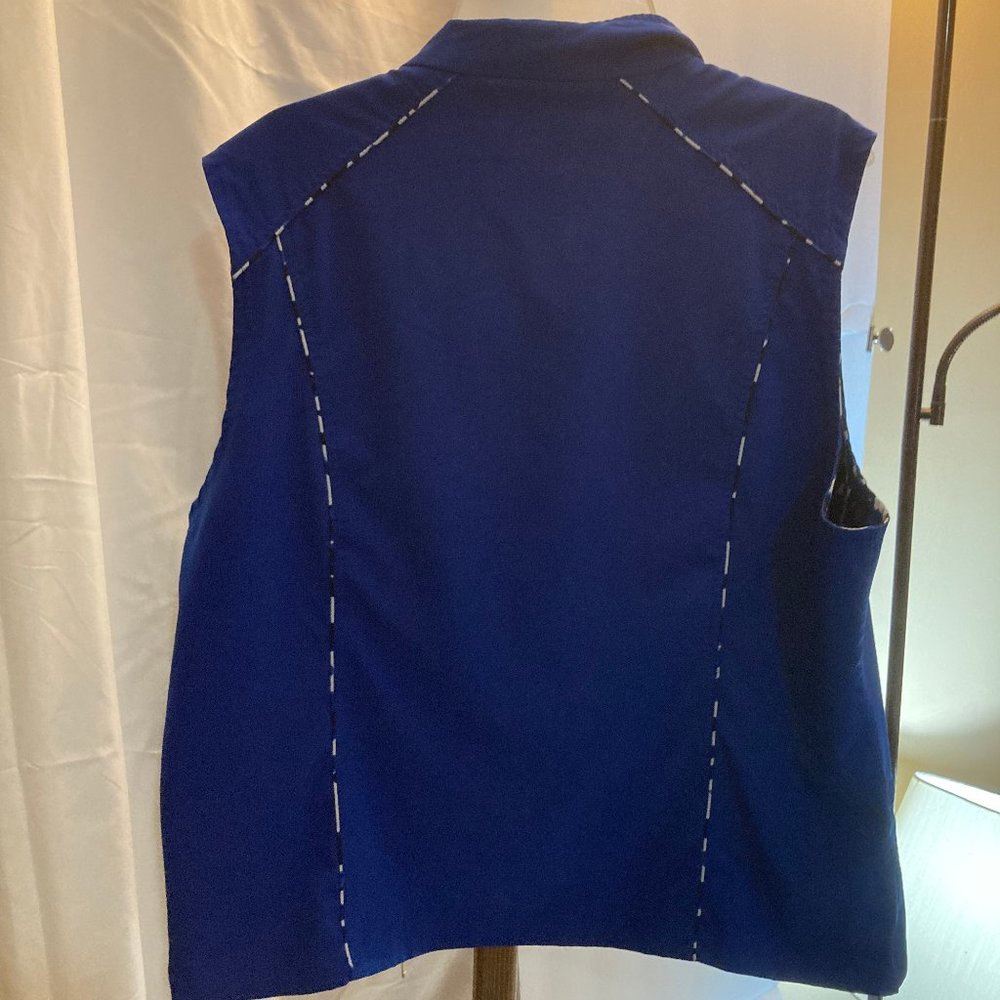 VEST Reversible - Picture 4 of 9